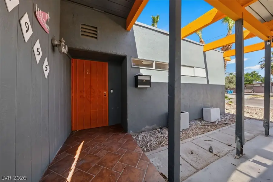 1955 Caballero Way, Las Vegas, NV 89169 - #3