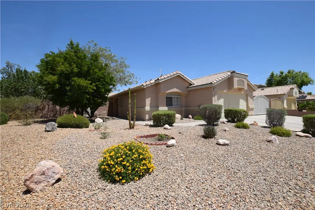 1068 Harpy Eagle Avenue, Henderson, NV 89015 - #1