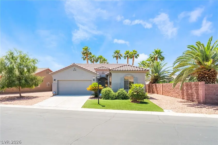 5879 Pavilion Lakes Avenue, Las Vegas, NV 89122 - #2