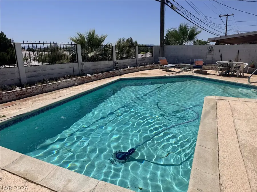 317 Falcon Lane, Las Vegas, NV 89107 - #2