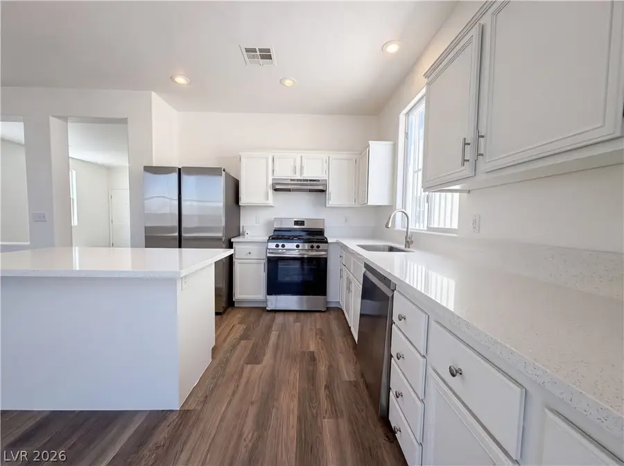 1432 Angel Falls Street, Las Vegas, NV 89142 - #2