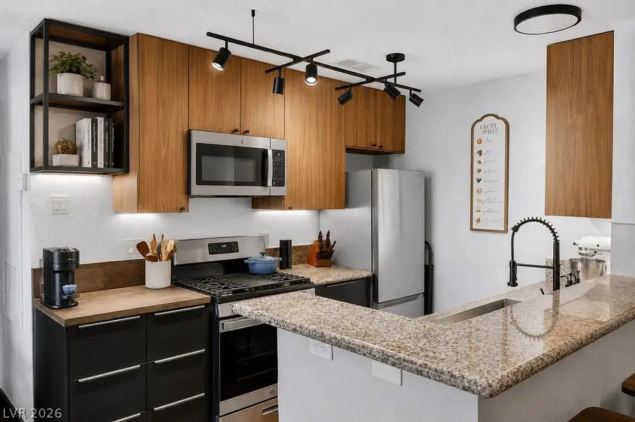 2200 S Fort Apache Road #2069, Las Vegas, NV 89117 - #3