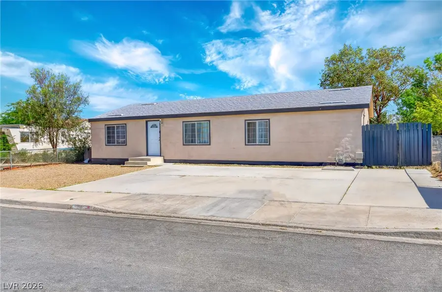 6100 Bluehill Avenue, Las Vegas, NV 89156 - #3