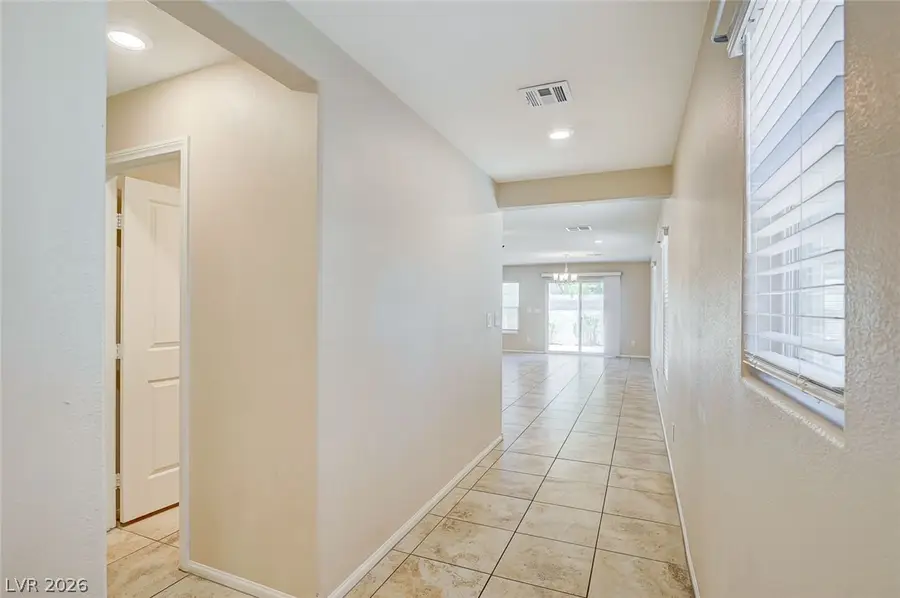 9228 Harbin Avenue, Las Vegas, NV 89148 - #3