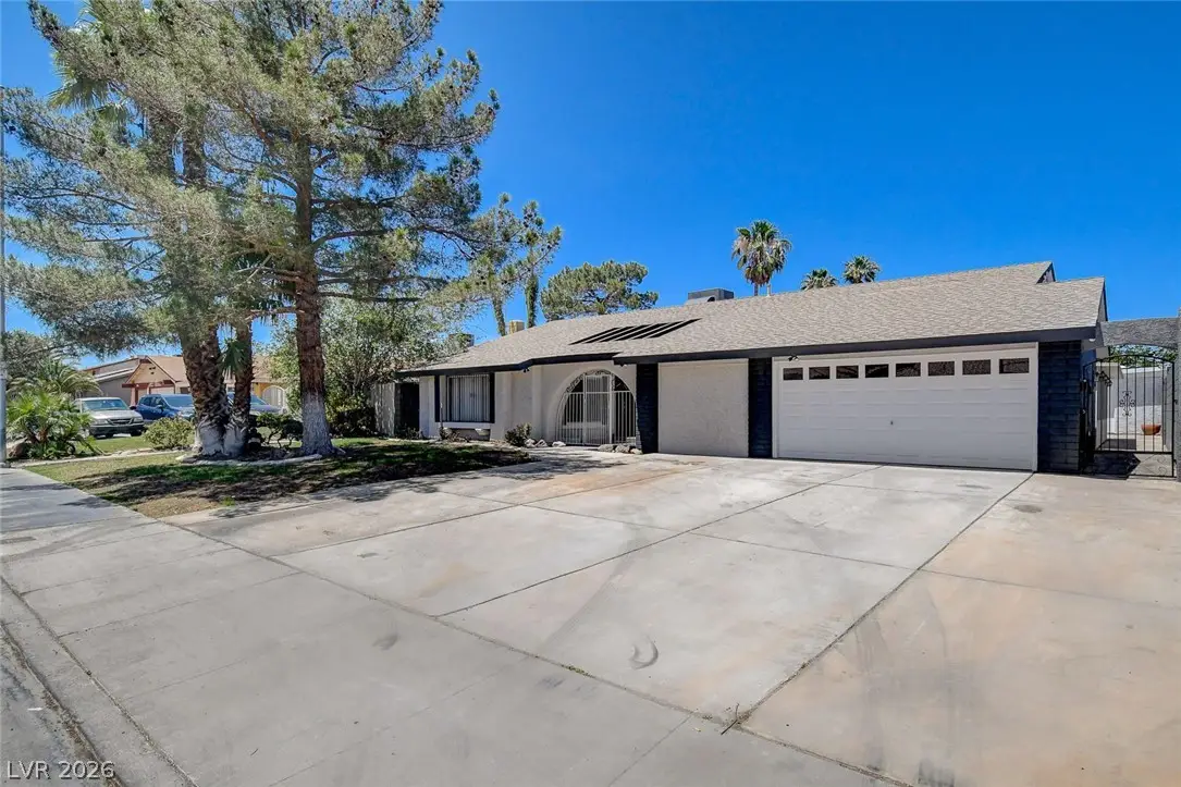5134 W Desert Inn Road, Las Vegas, NV 89146 - #1