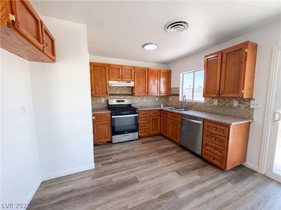 4018 Shady Oak, Las Vegas, NV 89115 - #2