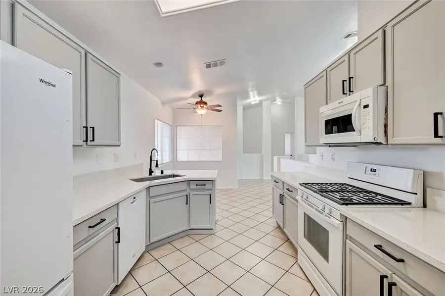 3211 Fontana Colony Court, North Las Vegas, NV 89031 - #3