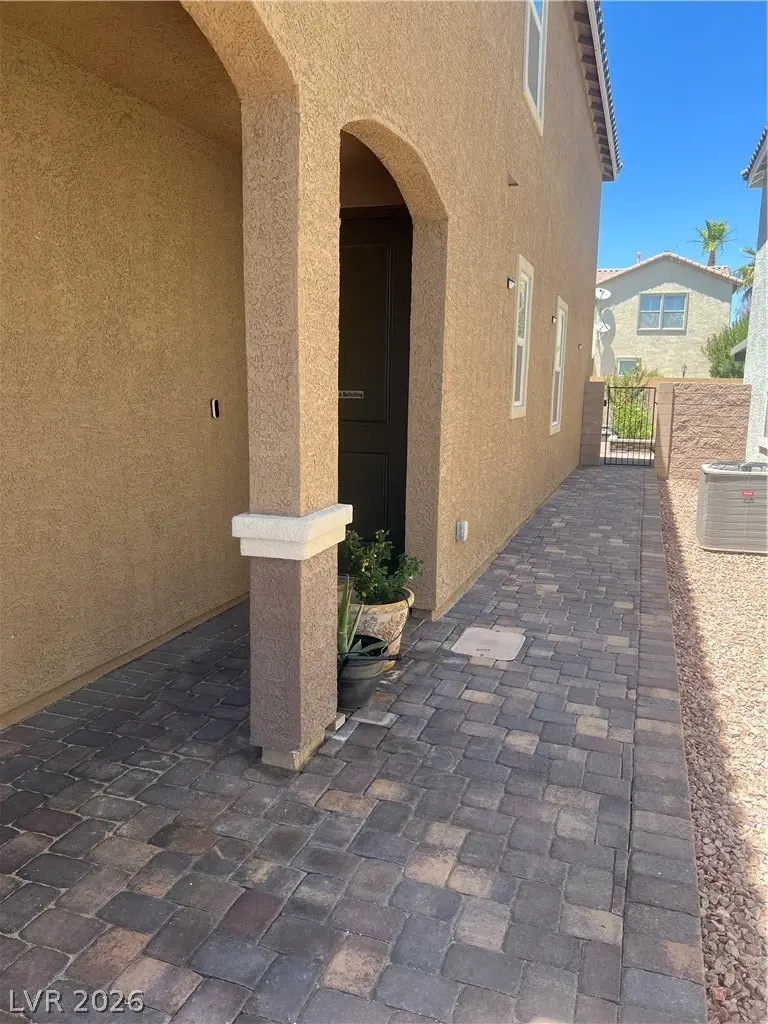 8726 Sand Verbena Avenue, Las Vegas, NV 89117 - #2