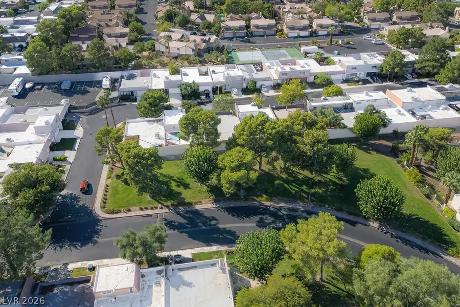 3477 Kensbrook Street, Las Vegas, NV 89121 - #2
