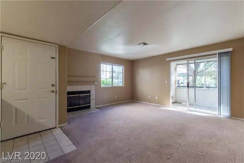 2725 S Nellis Boulevard #1041, Las Vegas, NV 89121 - #3