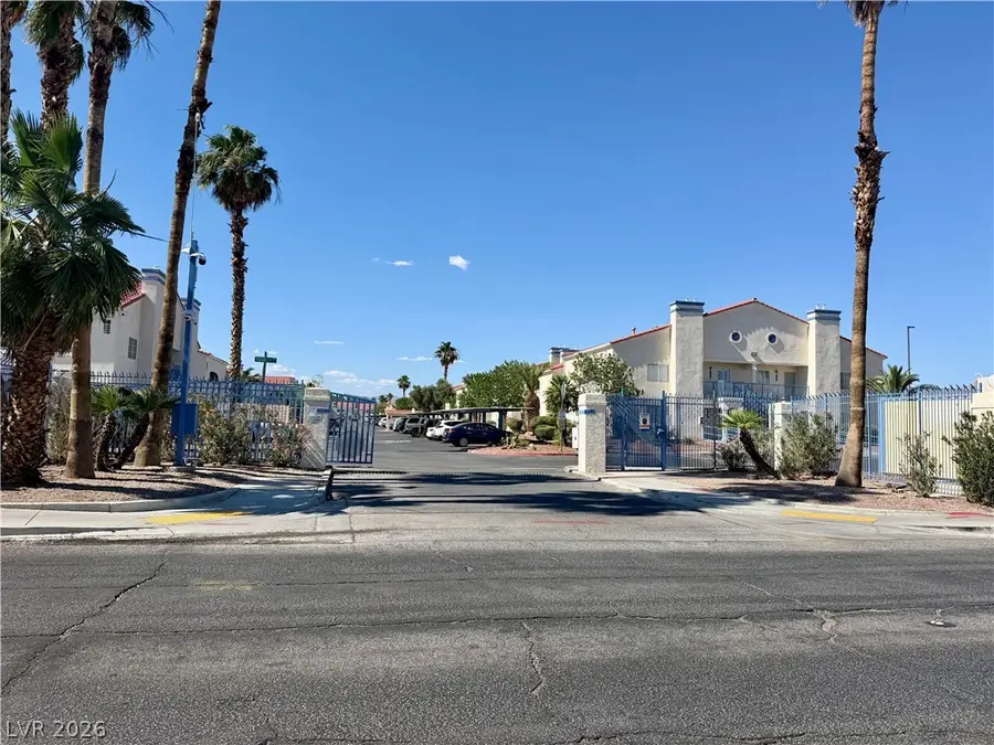 2725 S Nellis Boulevard #2074, Las Vegas, NV 89121 - #3