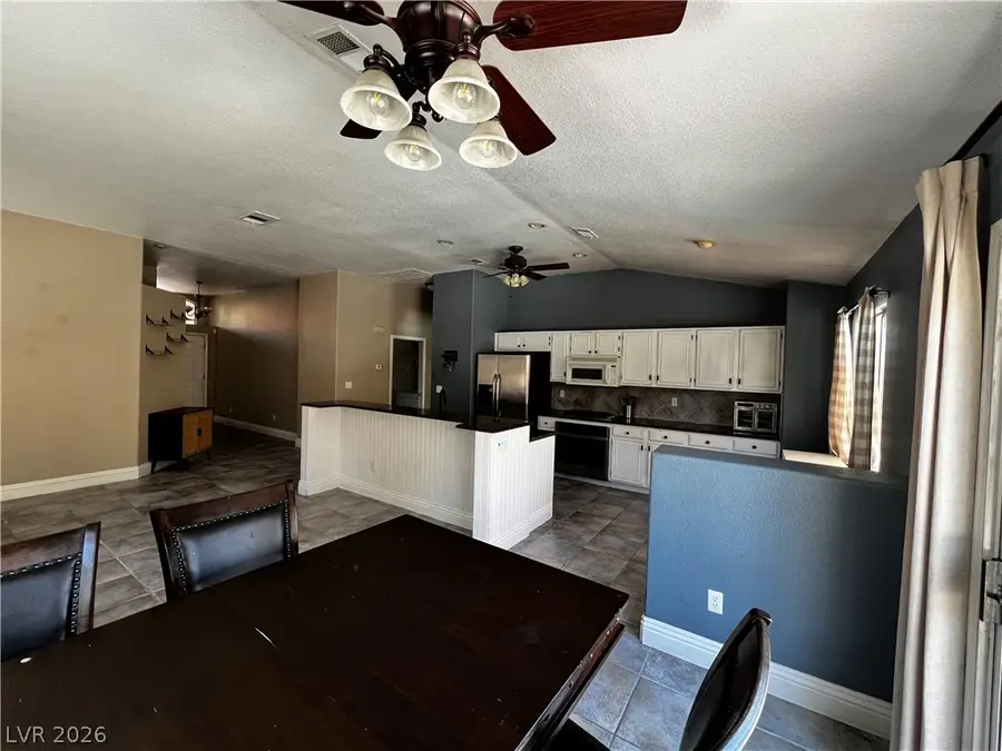 8805 W Cypresswood Avenue, Las Vegas, NV 89134 - #3