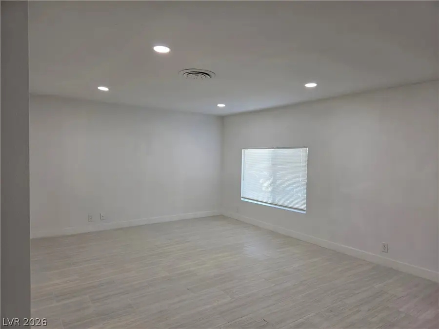 3175 Palmdale Street, Las Vegas, NV 89121 - #3