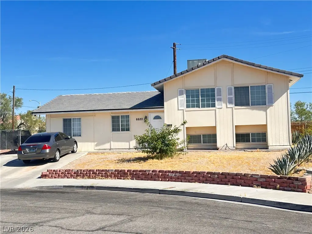 6620 Bourbon Way, Las Vegas, NV 89107 - #1