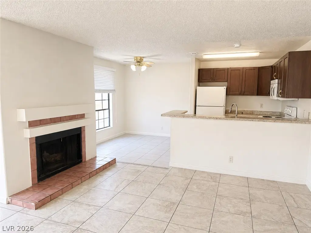 2979 Juniper Hills Boulevard #203, Las Vegas, NV 89142 - #1
