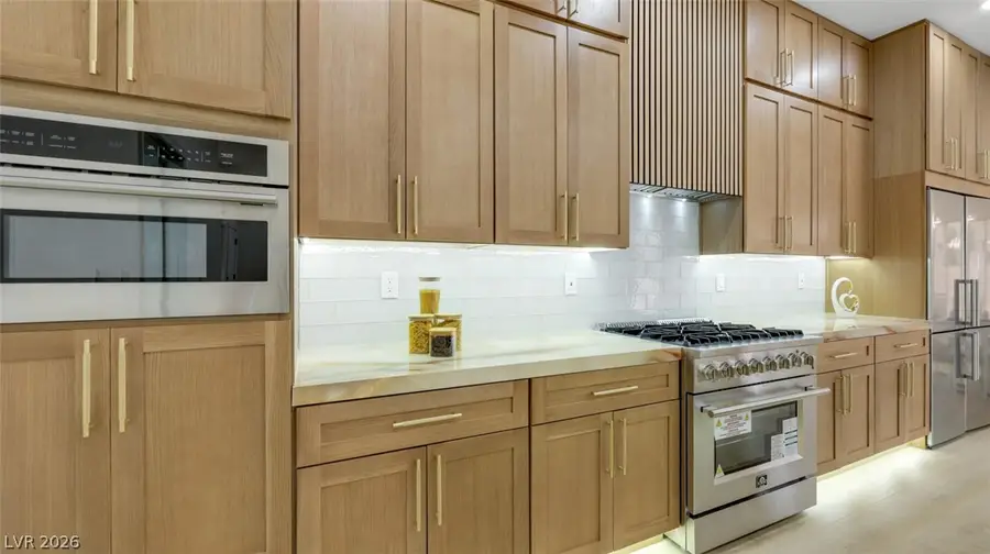 3013 Abercorn Drive, Las Vegas, NV 89134 - #2