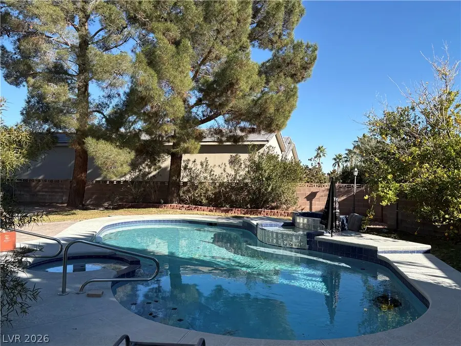 3120 S Pioneer Way, Las Vegas, NV 89117 - #3