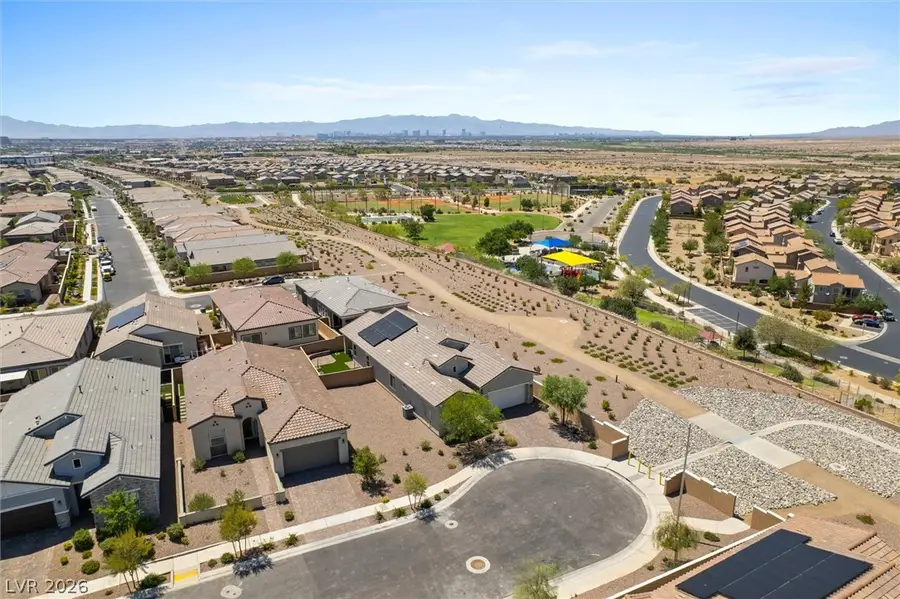 879 Klamath Springs Street, Henderson, NV 89011 - #3