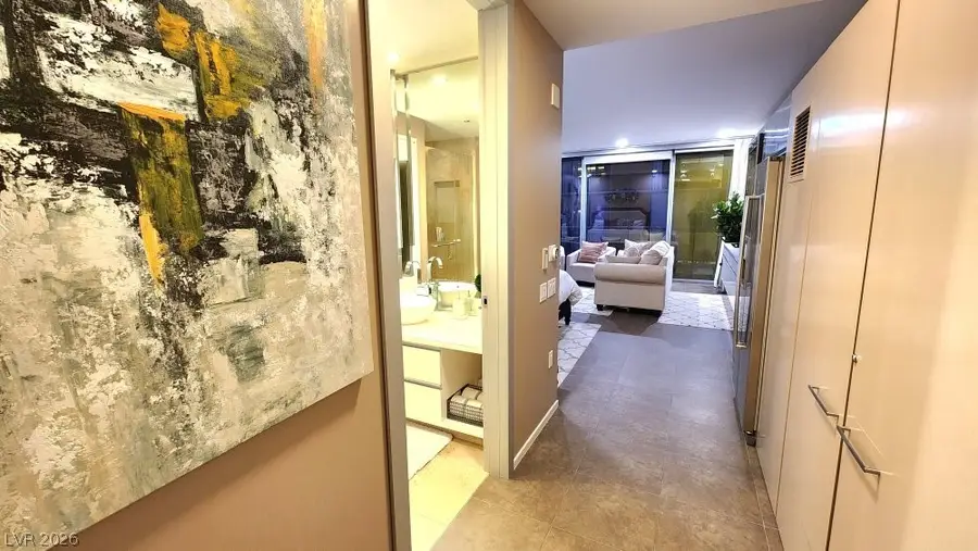 3722 Las Vegas Boulevard #809, Las Vegas, NV 89158 - #2