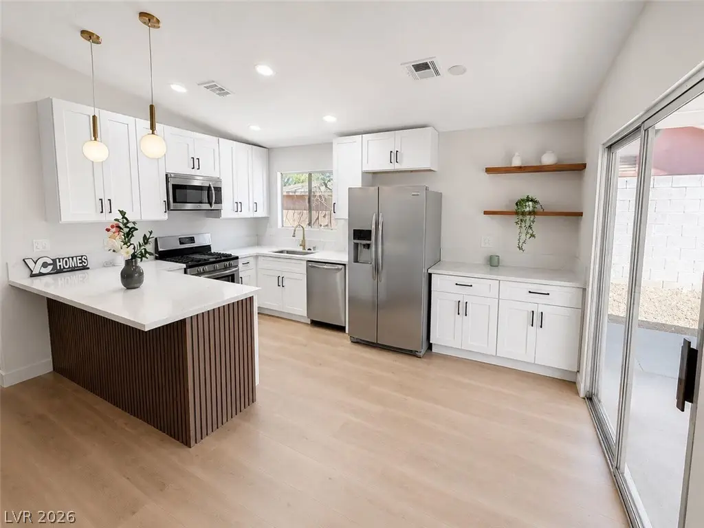 6411 Aclare Avenue, Las Vegas, NV 89118 - #1