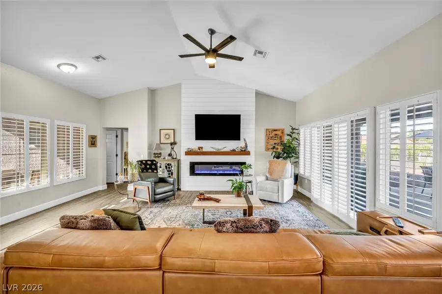 2412 Showcase Drive, Las Vegas, NV 89134 - #3