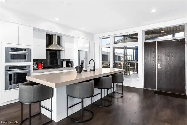 8925 W Flamingo Road #325, Las Vegas, NV 89147