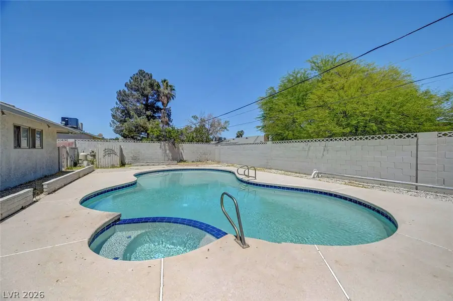 1900 Stonehaven Drive, Las Vegas, NV 89108 - #2