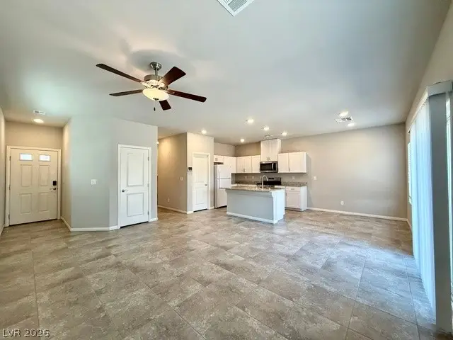 7606 Red Plumeria Avenue, Las Vegas, NV 89113 - #3