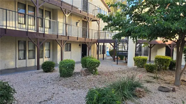 2080 Karen Avenue #49, Las Vegas, NV 89169