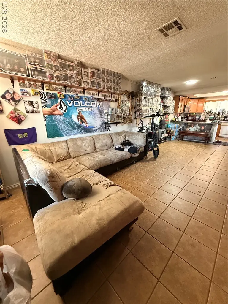 3270 Cameron Street #B, Las Vegas, NV 89102 - #2