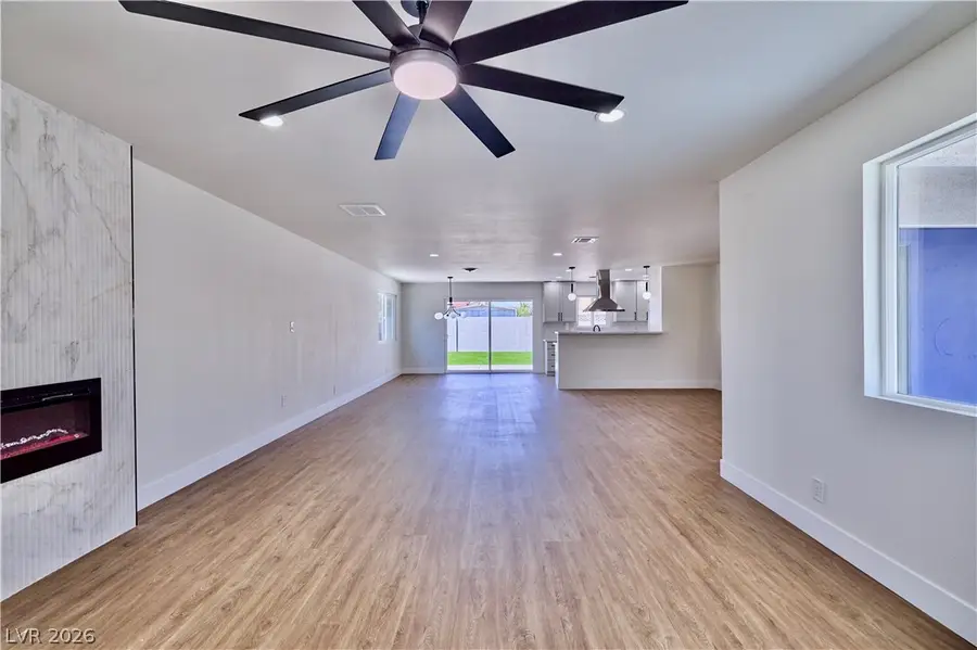 3904 El Camino Avenue, Las Vegas, NV 89102 - #3