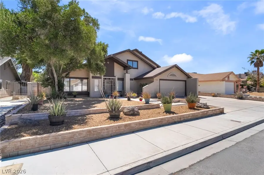 4560 Green Canyon Drive, Las Vegas, NV 89103 - #3