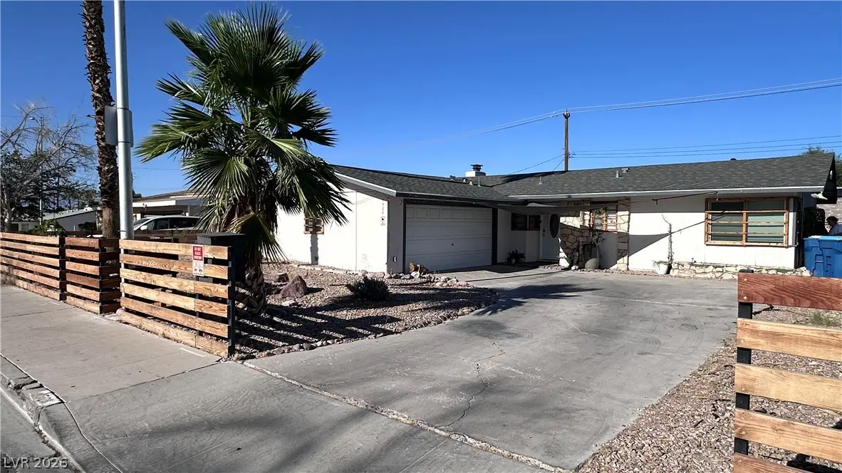 1528 Saylor Way, Las Vegas, NV 89108 - #1