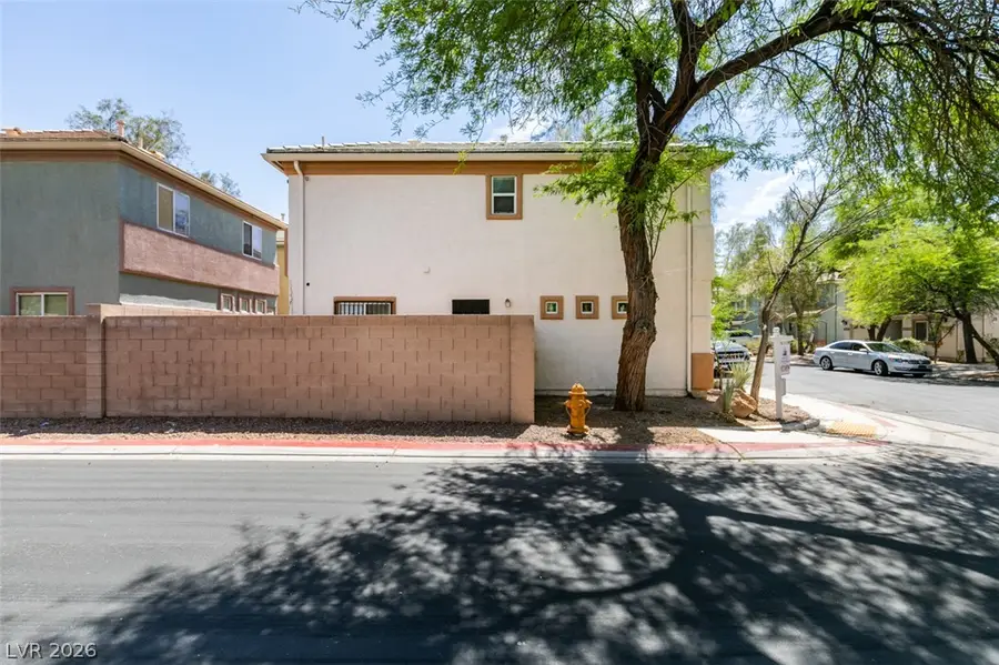 5218 Shreve Avenue, Las Vegas, NV 89156 - #3