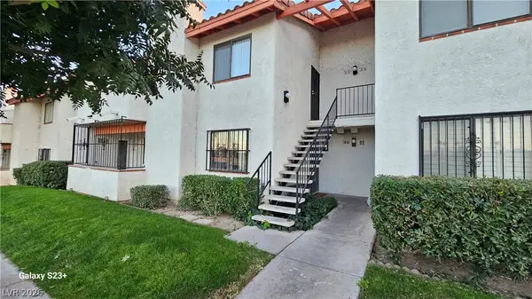 1701 E Katie Avenue #33, Las Vegas, NV 89119