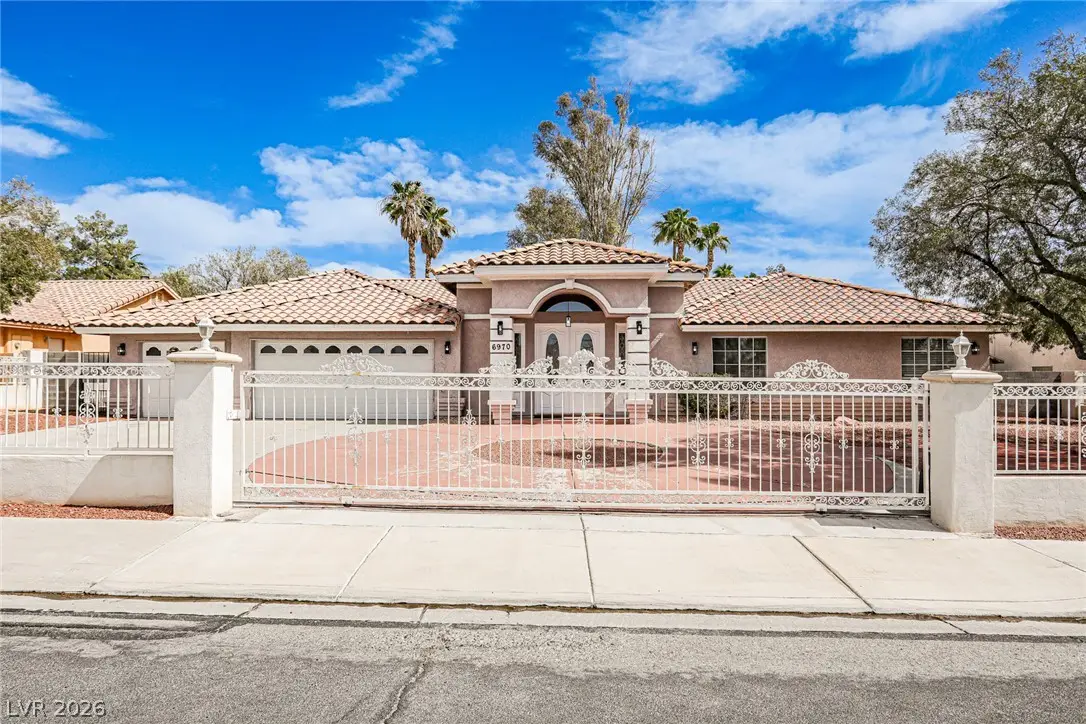 6970 Eldora Avenue, Las Vegas, NV 89117 - #1