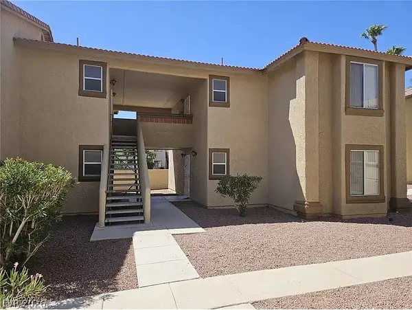 7300 NW Pirates Cove Road #2025, Las Vegas, NV 89145