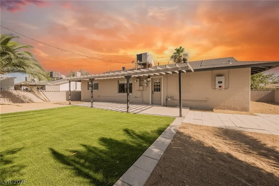 4413 Sunrise Avenue, Las Vegas, NV 89110 - #3