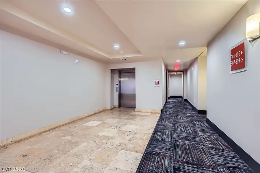 43 E Agate Avenue #302, Las Vegas, NV 89123 - #3