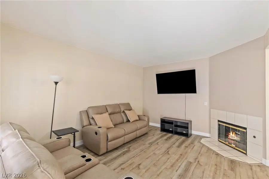 5250 S Rainbow Boulevard #1063, Las Vegas, NV 89118 - #2