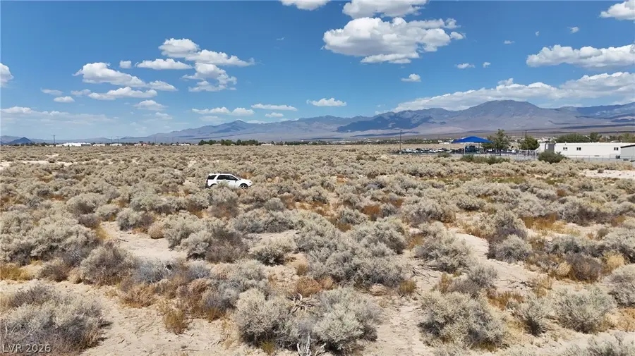 1401 E Kearney Street, Pahrump, NV 89048 - #3