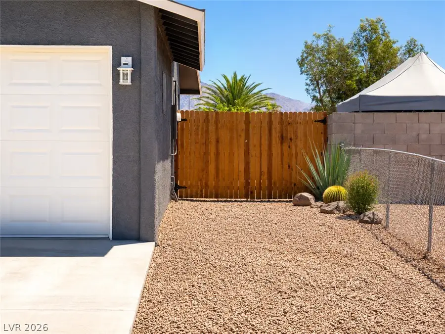 2870 S Sandhill Road, Las Vegas, NV 89121 - #3