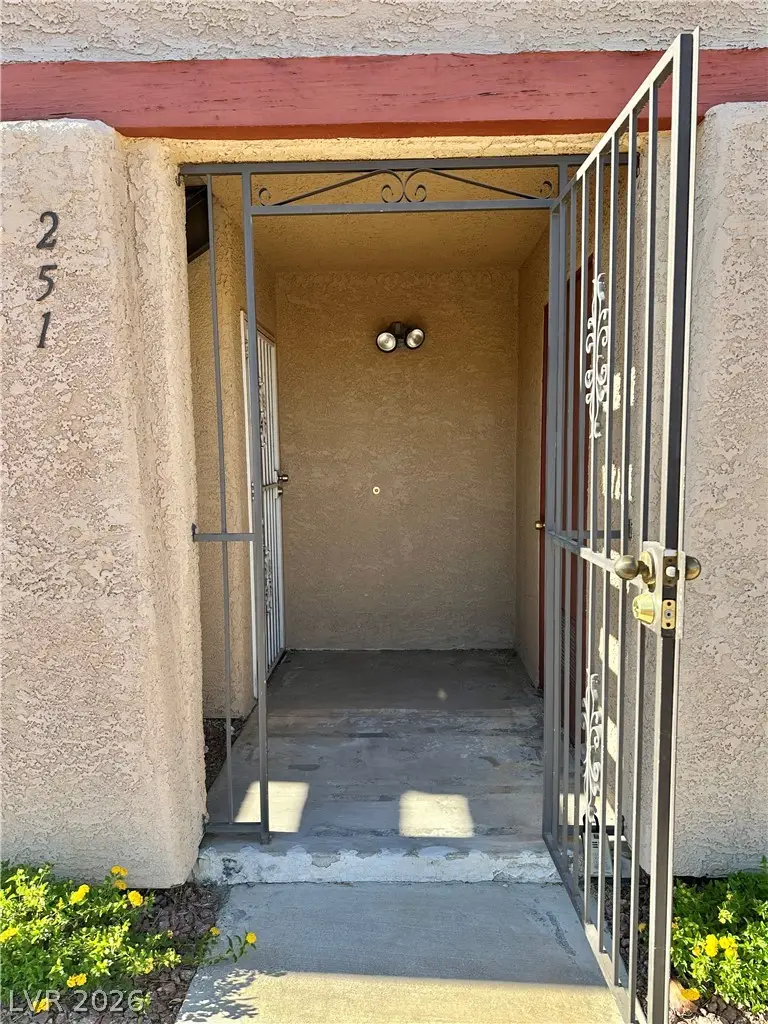 4140 Gannet Circle #251, Las Vegas, NV 89103 - #3