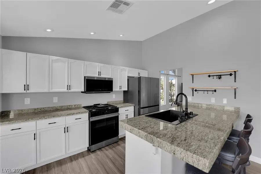 7729 White Grass Avenue, Las Vegas, NV 89131 - #3