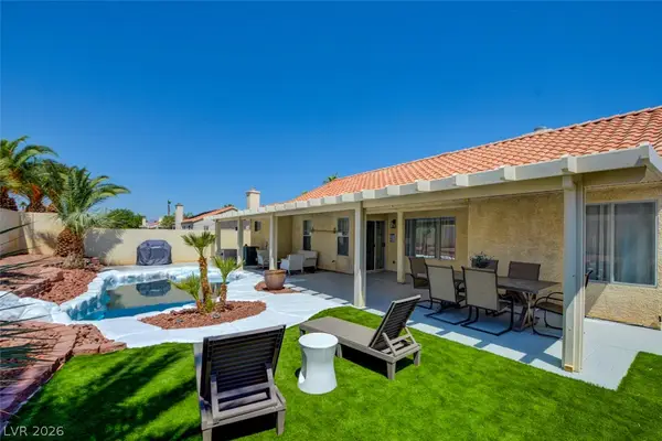 2729 Pinewood Avenue, Henderson, NV 89074