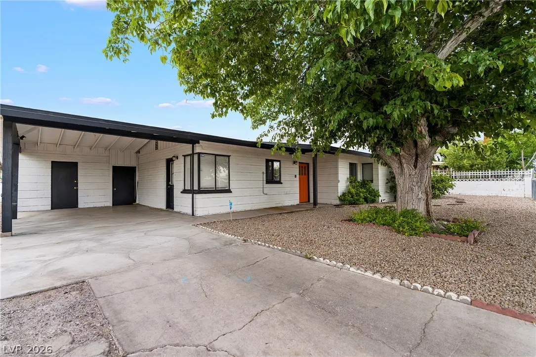 1504 Crestwood Avenue, Las Vegas, NV 89104 - #1