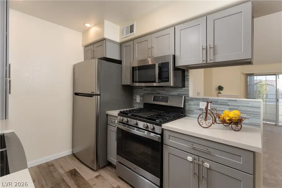 3318 N Decatur Boulevard #2143, Las Vegas, NV 89130 - #2