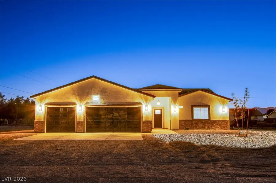 2760 Tecumseh Avenue, Pahrump, NV 89048 - #2