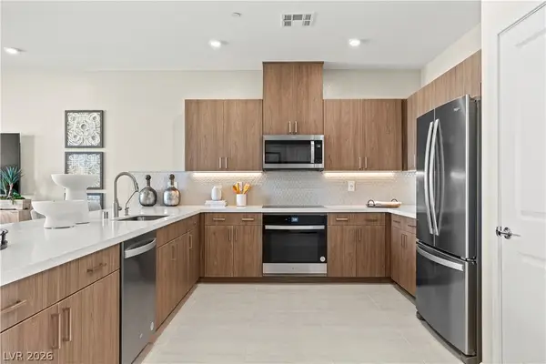 10407 Sapphire Storm Street, Las Vegas, NV 89141