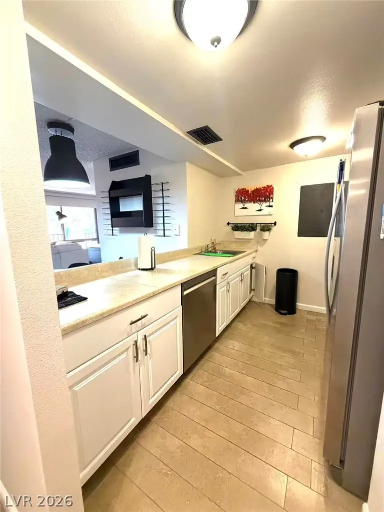 205 E Harmon Avenue #219, Las Vegas, NV 89169 - #3